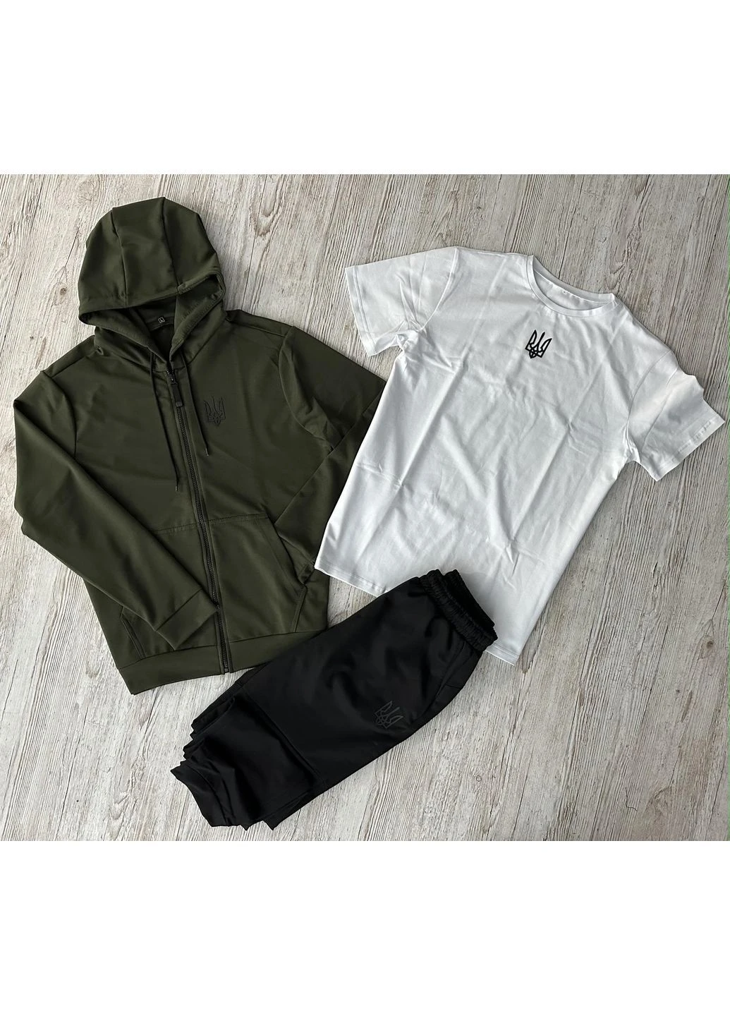 3 в 1 Спортивний Костюм + Футболка весна/літо/осінь No Brand (381268989)