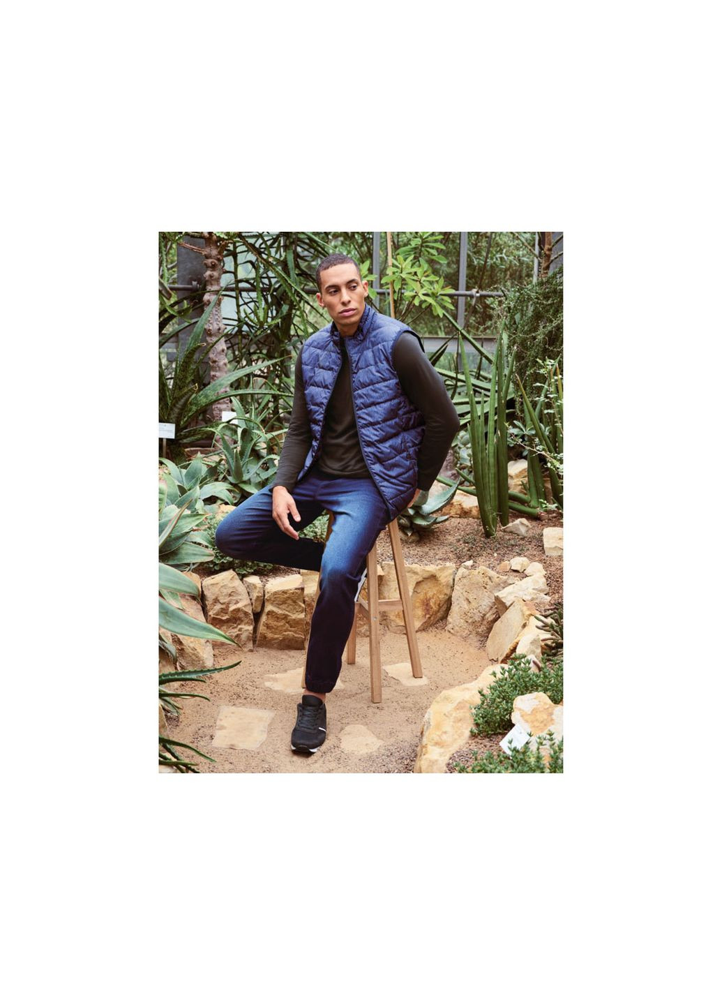 Футболка-лонгслів однотонна бавовняна для чоловіка LIDL 497390 чорний Livergy чорний