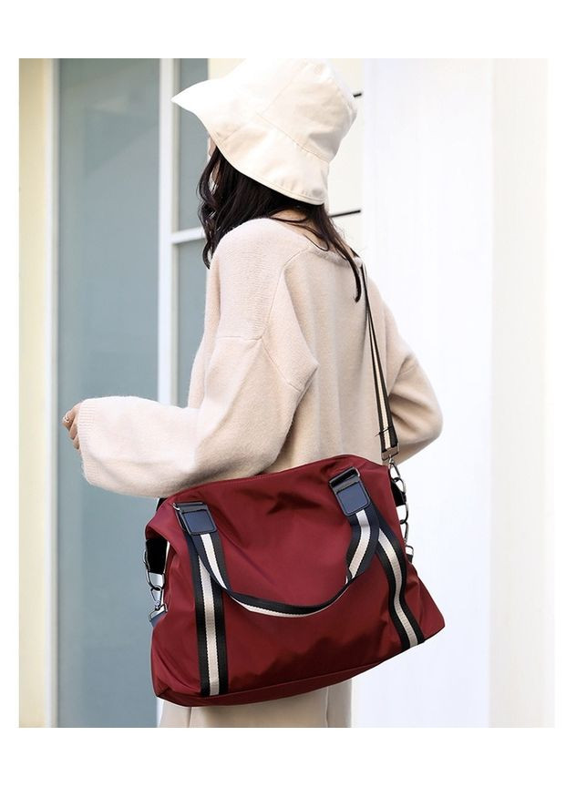 Женская спортивная сумка Дора Красный Italian Bags (301407903)