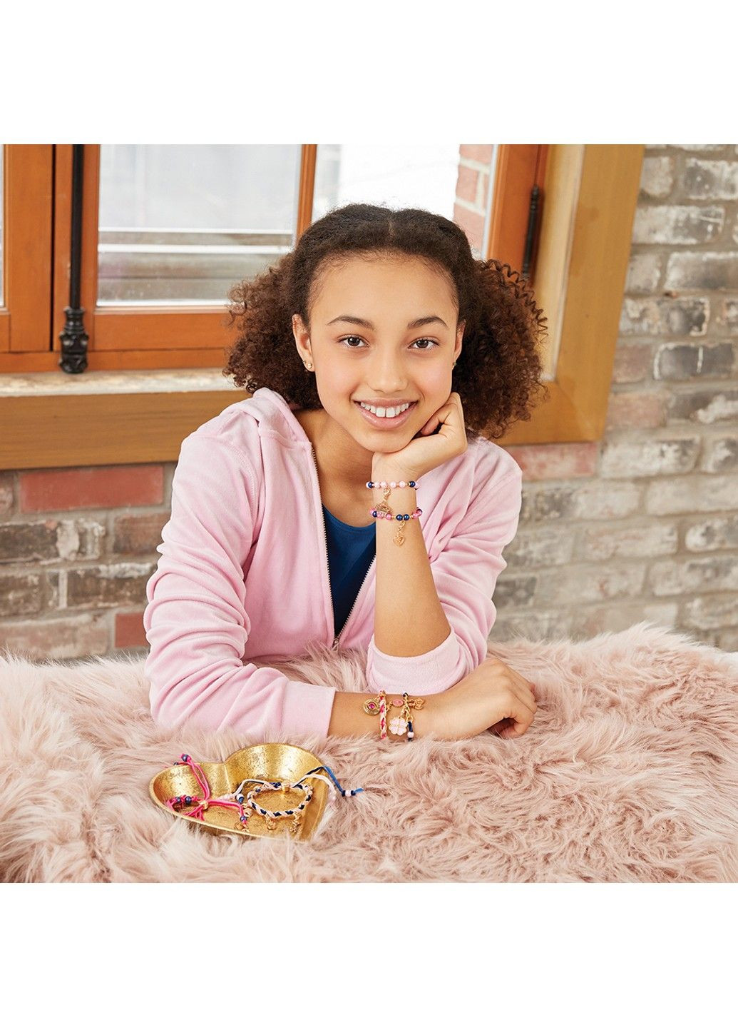 Juicy Couture: Набір для творчості «Браслети прикрашені оксамитами та перлинами» Make it Real (331296656)