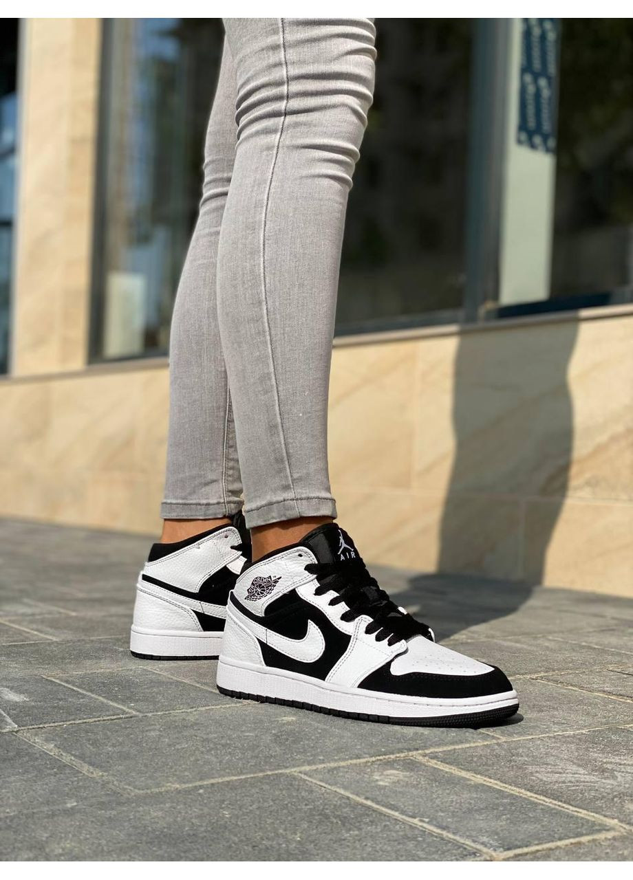 КРОССОВКИ ЖЕНСКИЕ NIKE AIR JORDAN 1 RETRO HIGH WHITE BLACK НАЙК АИР ДЖОРДАН No Brand чёрные демисезоны (368857973)