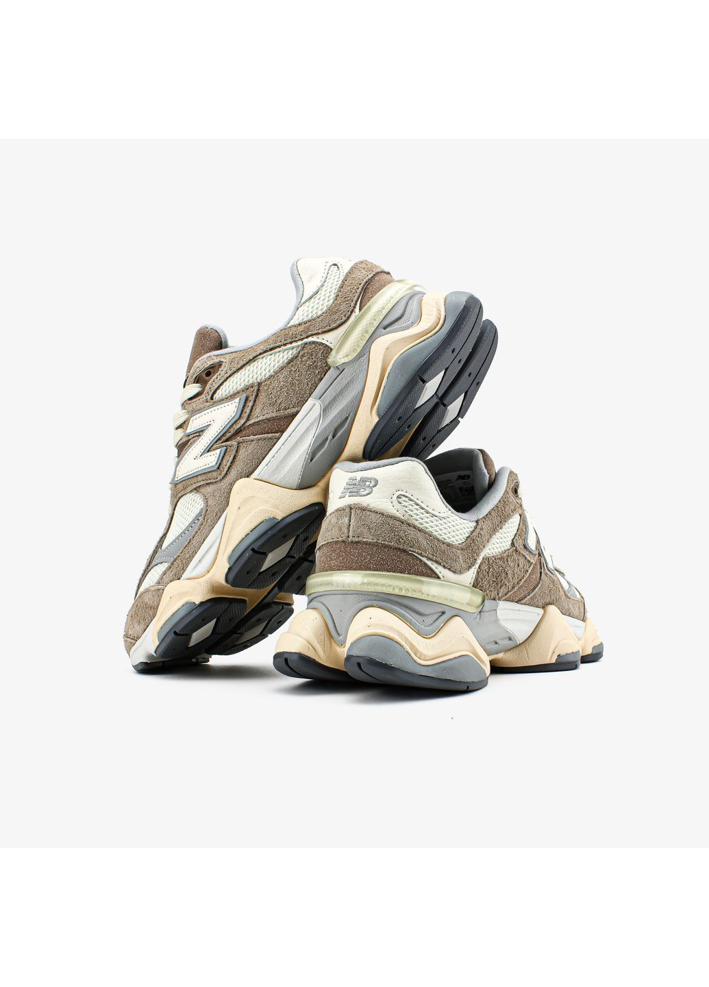 Бежевые демисезонные кроссовки мужские и женские new balance 9060 beige | нью беланс 9060 бежевые No Brand