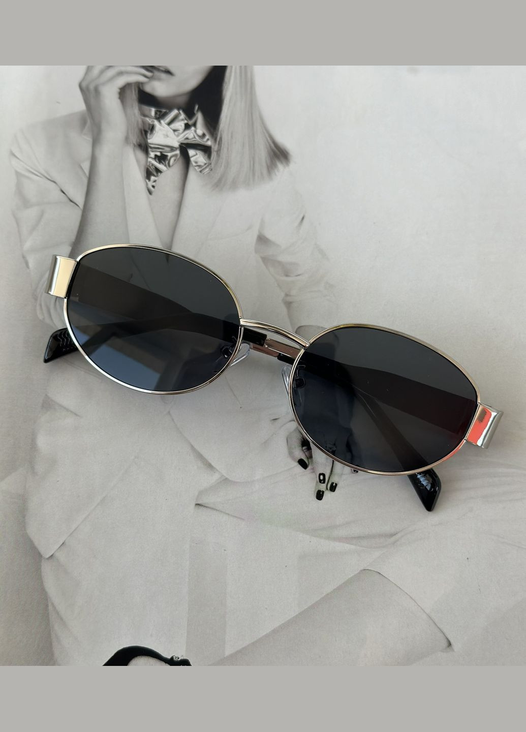 Жіночі овальні окуляри Сірий у сріблі No Brand (287326785)