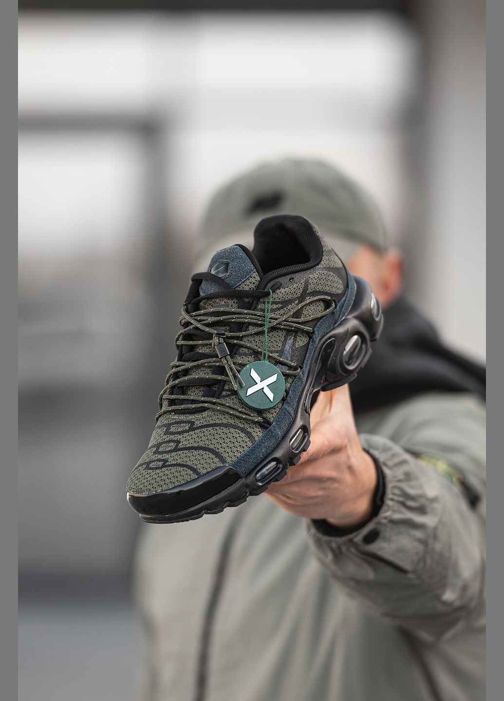 Оливковые (хаки) демисезонные кроссовки мужские Nike Air Max TN