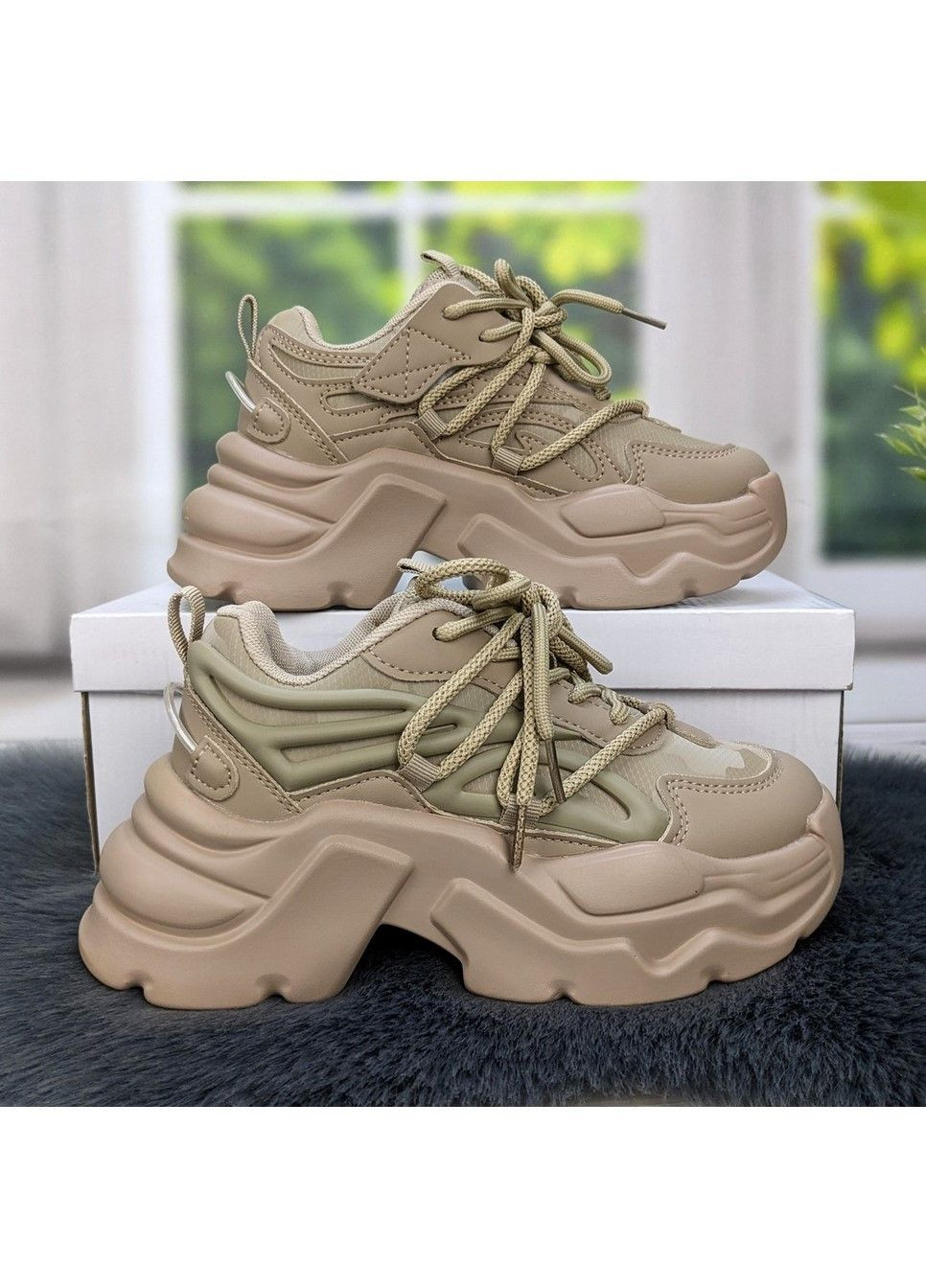 Коричневі осінні кросівки дитячі для дівчинки на платформі Jong Golf