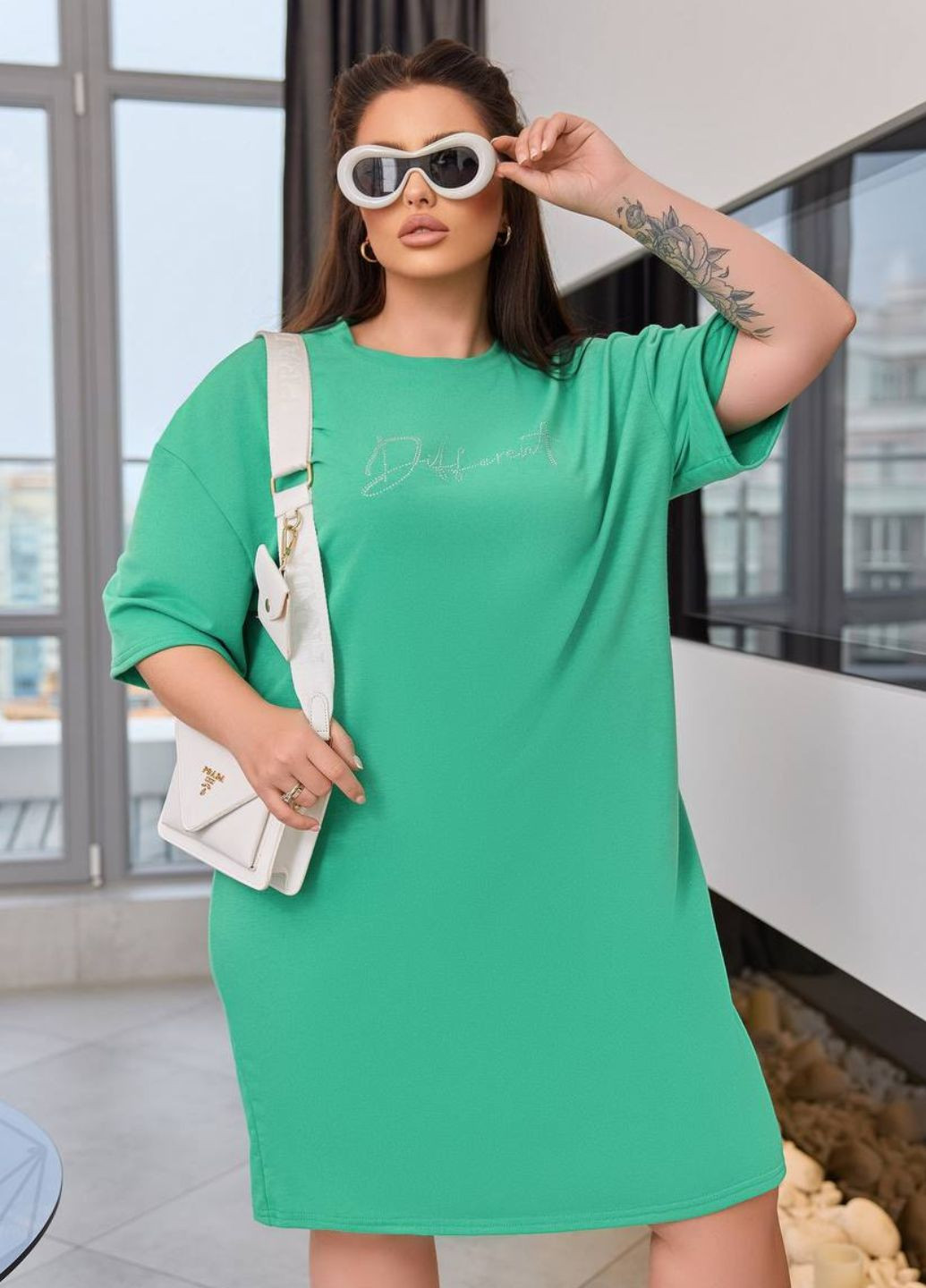Зеленое повседневный летнее повседневное платье из двунити платье-футболка No Brand с надписью