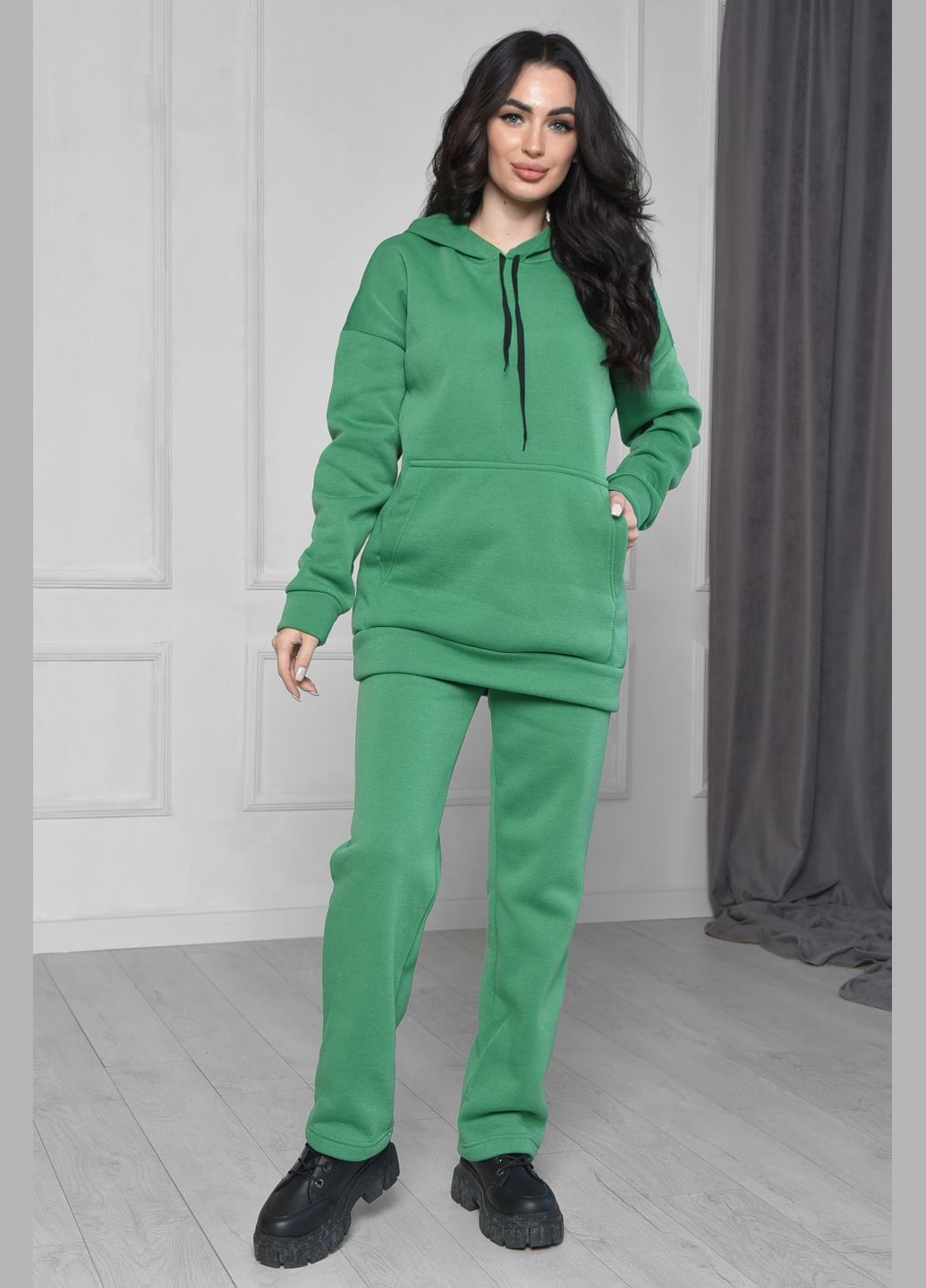 Спортивний костюм жіночий на флісі зеленого кольору Let's Shop (277228622)