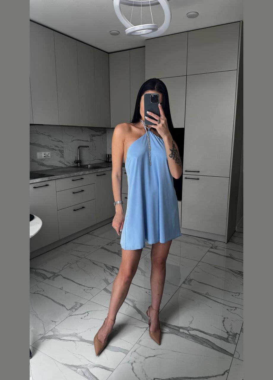 Голубое праздничный, вечернее женское шелковое платье мини с декорированной завязкой на шее с открытой спиной MonCher