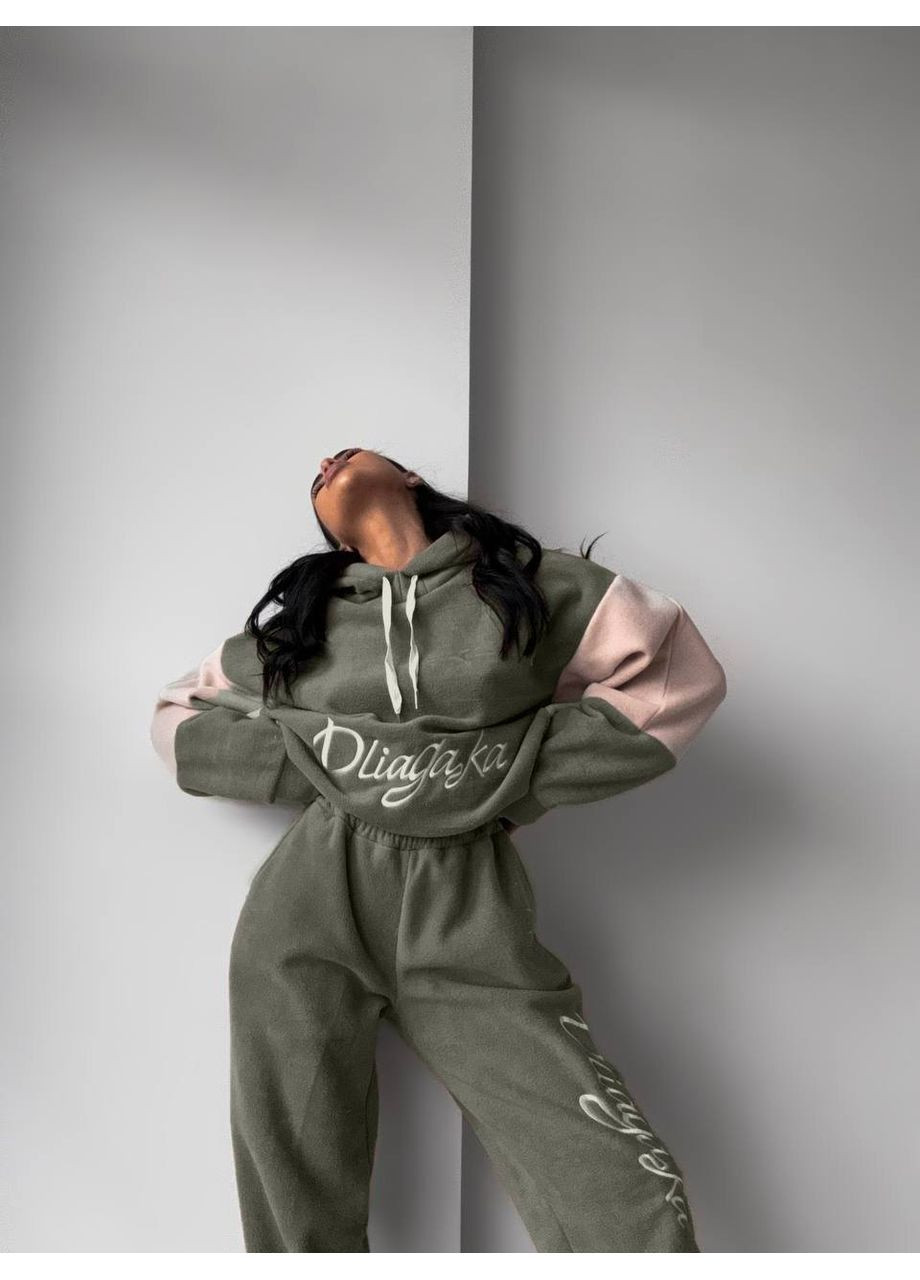 Стильний костюм з вишивкою — Розмірна сітка в описі DK/DL Мода без кордонів (360750033)