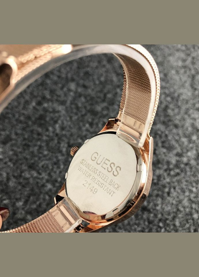 Женские наручные часы кварцевые с металлическим ремешком аналоговые под Guess цвет выбранный (sku_507) No Brand (346078211)