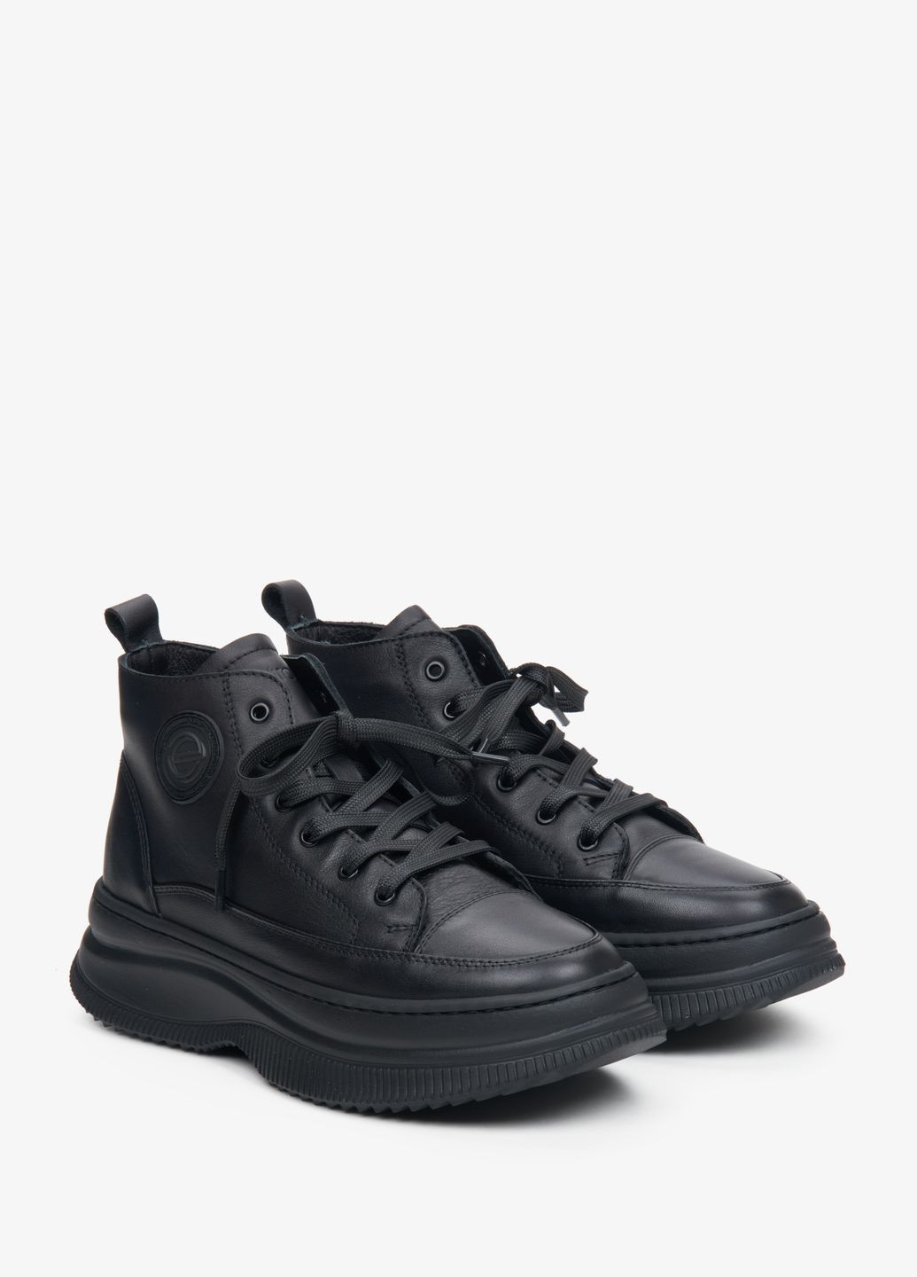 Ботинки-спорт, цвет черный Estro чёрные демисезоны (307284251)