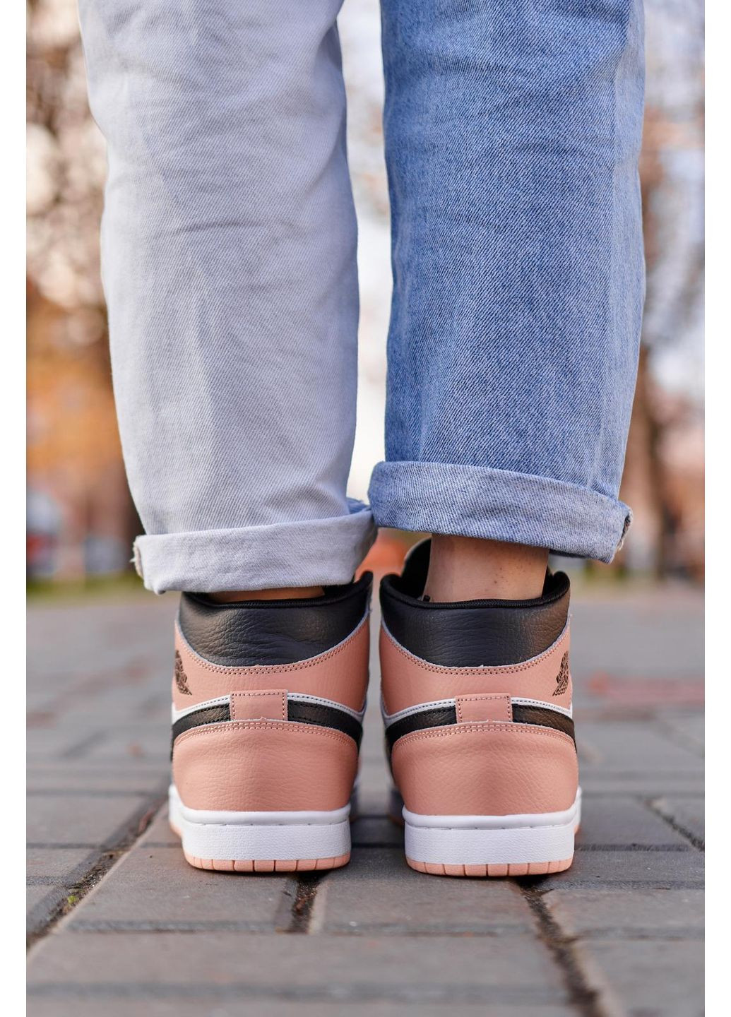 Белые зимние кроссовки мужские nike air jordan 1 retro mid peach fur найк аир джордан No Brand