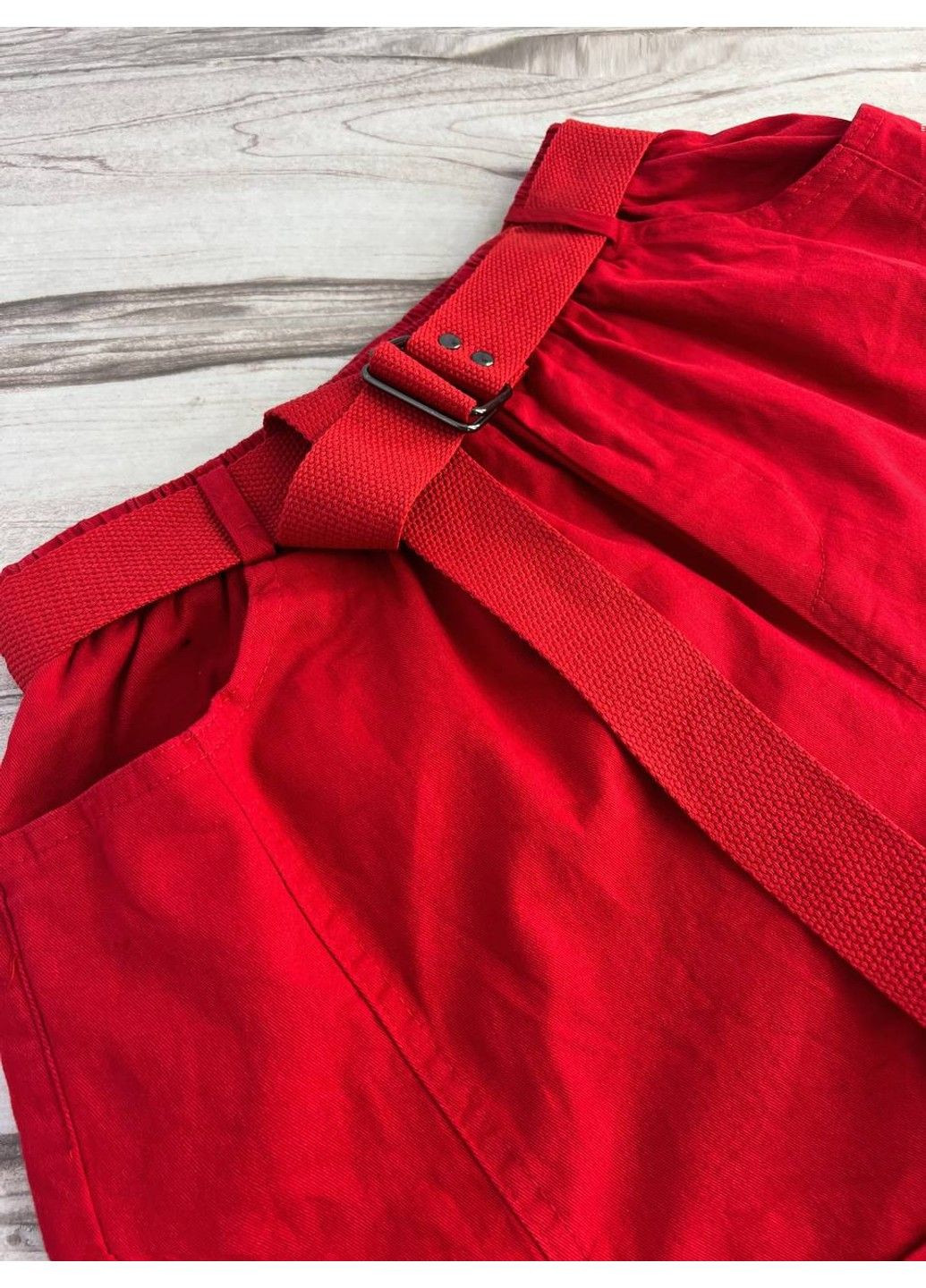 Шорти жіночі A-N 5701 мом на резинке з ременем короткі червоні No Brand (329999639)