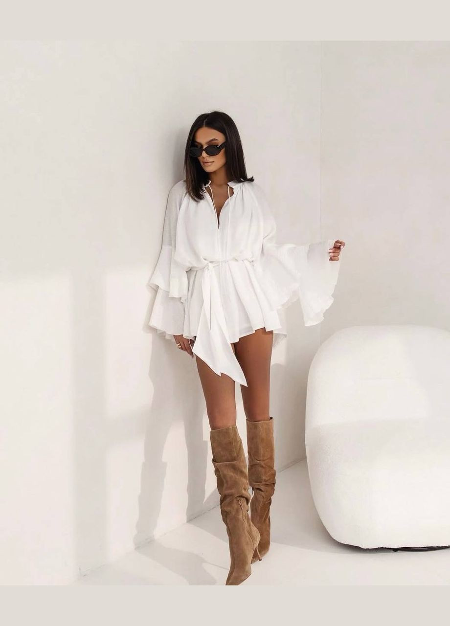 Молочна кежуал сукня міні вільного крою з воланами на рукавах MonCher