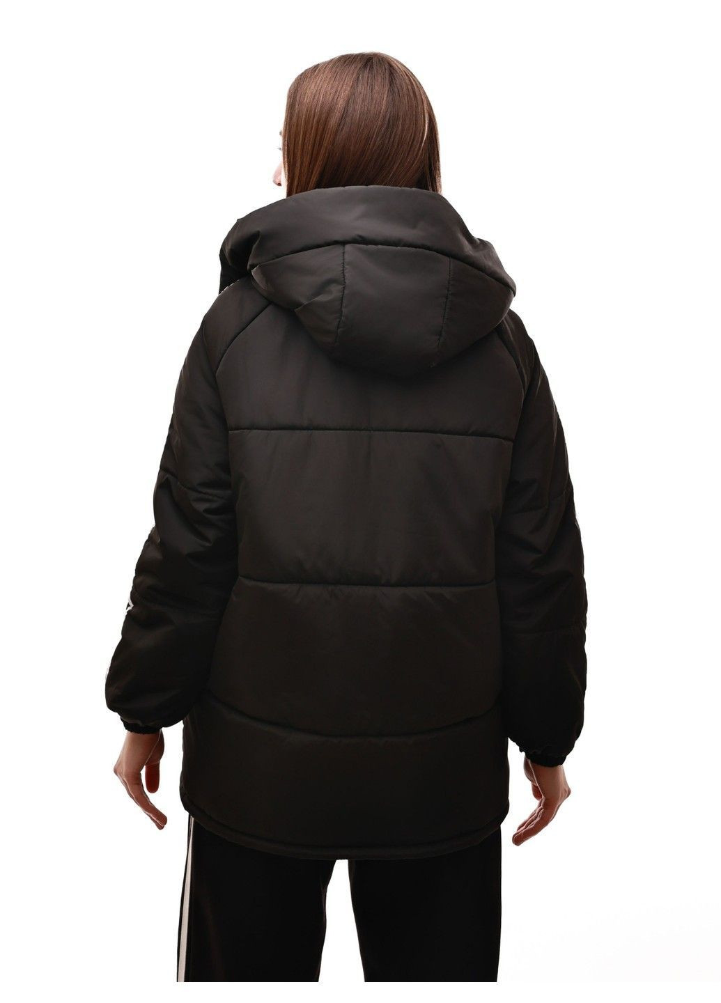 Черная куртка демисезонная женская No Brand