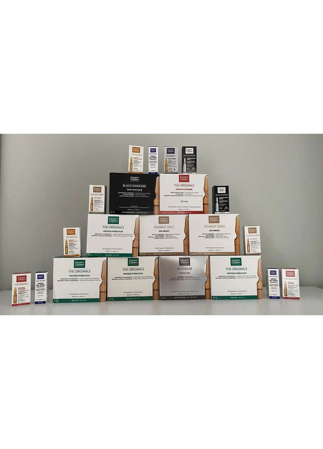 Ампули Black diamond SKIN complex Advanced, Marti Derm, омолоджуючі, 30 шт по 2 мл MartiDerm (361118224)