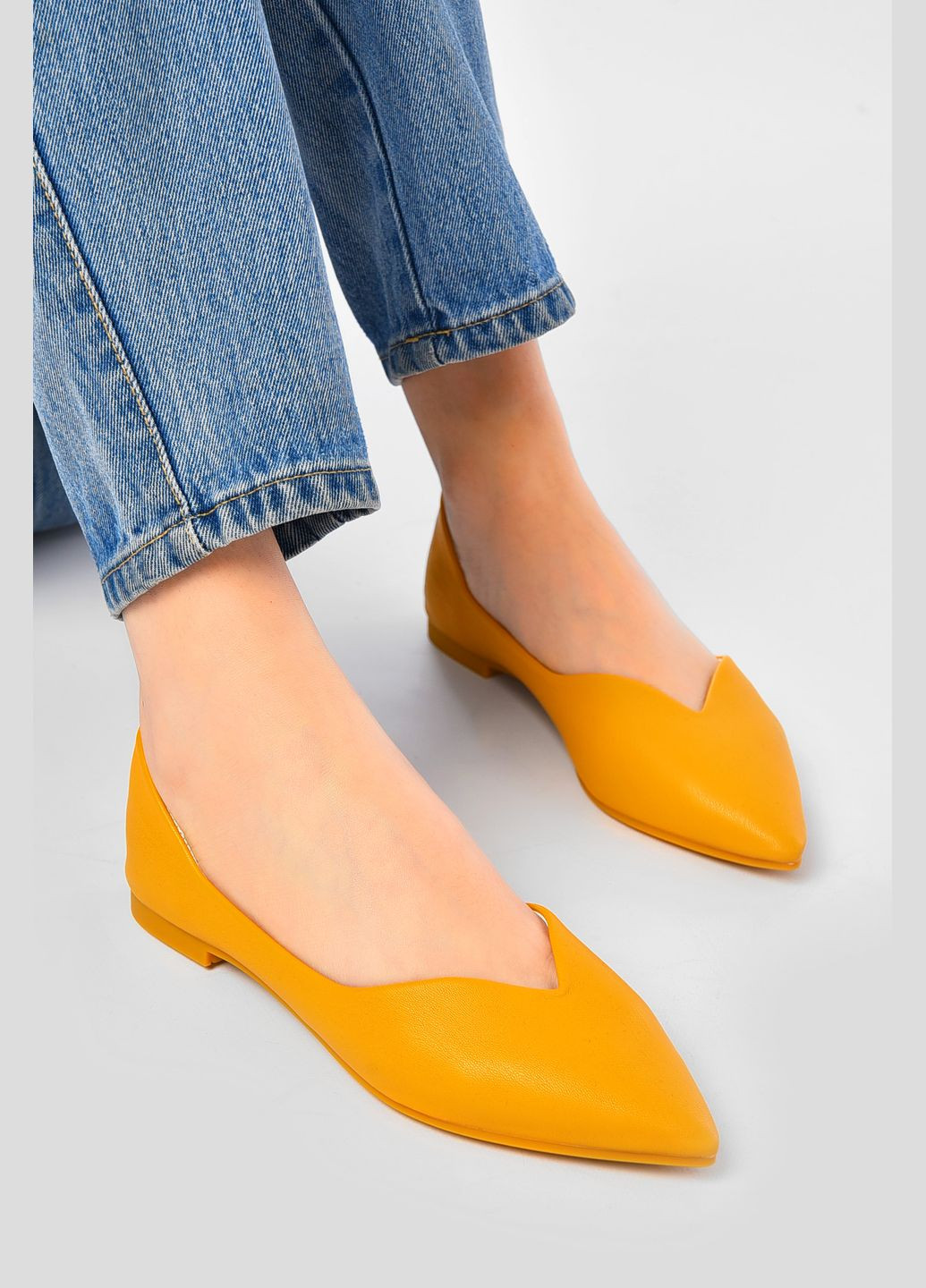 Женские балетки женские желтого цвета Let's Shop | жёлтые однотонные без декора искусственный мех, искусственная кожа (331288238)