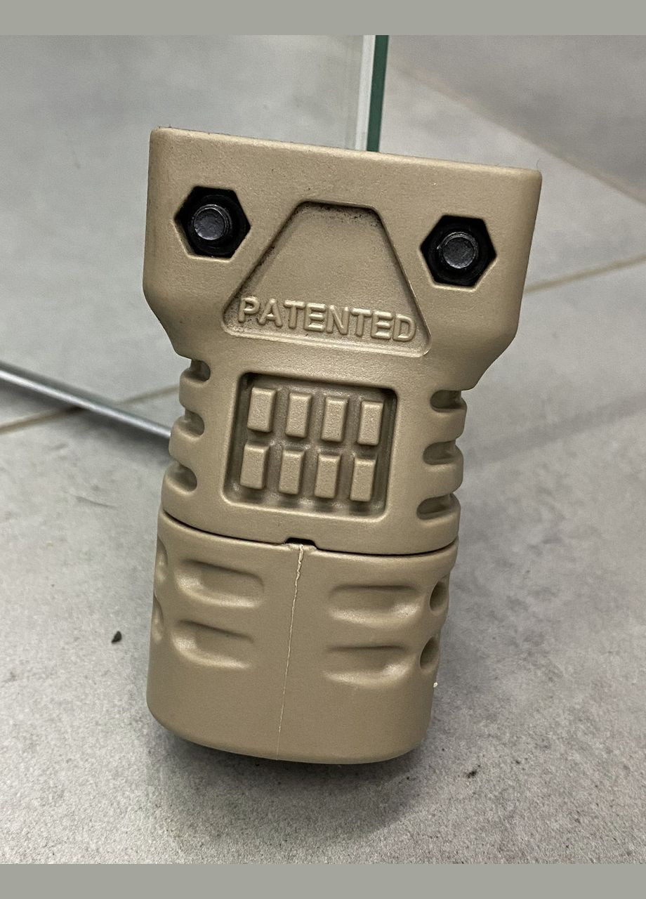 Рукоятка передня коротка TACTICAL (DLG-117-beige),, з відсіком, з планкою Пікатінні DLG Tactical (362602007)