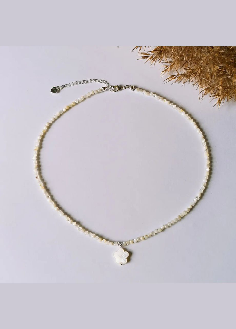 Чокер натуральний камінь Перламутр "Квітка" d-3мм L-40-45см фурнітура гіпоалерген колір срібло No Brand перламутр латунь срібло (302319007)