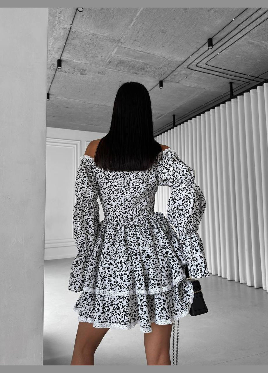 Чорно-білий повсякденний, кежуал сукня дзвін No Brand з квітковим принтом