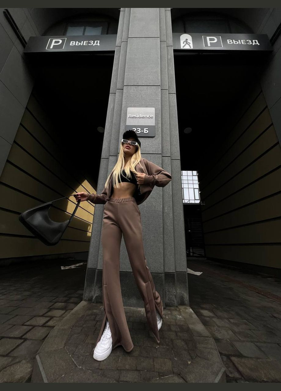 Удобный повседневный костюм с трендовыми брюками. Vakko (322181661)