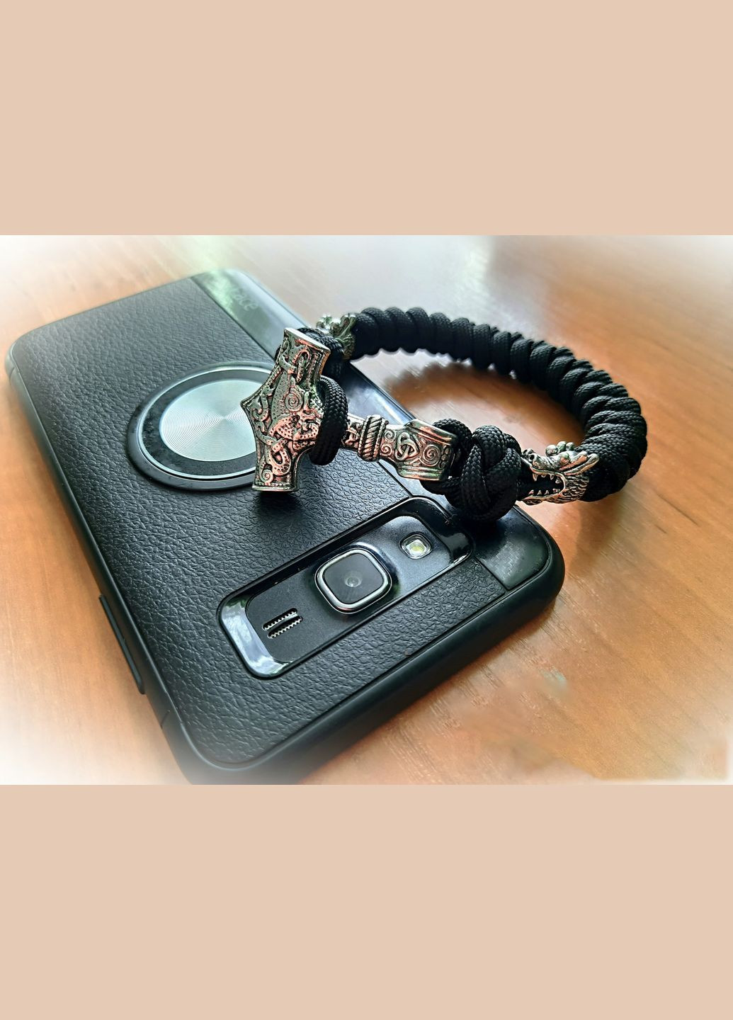 Браслет с Молотом Тора и бусинами из паракорда + брелок в подарок No Brand (341738682)