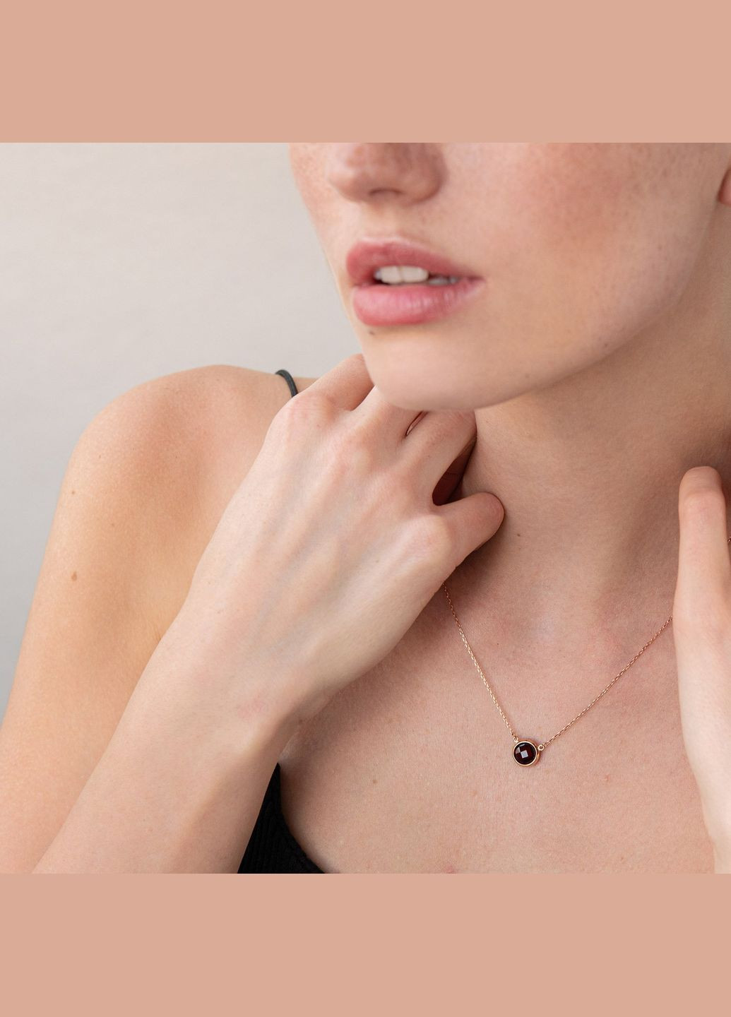 Золоте кольє з піропом кол01179 40 Oniks (311686517)