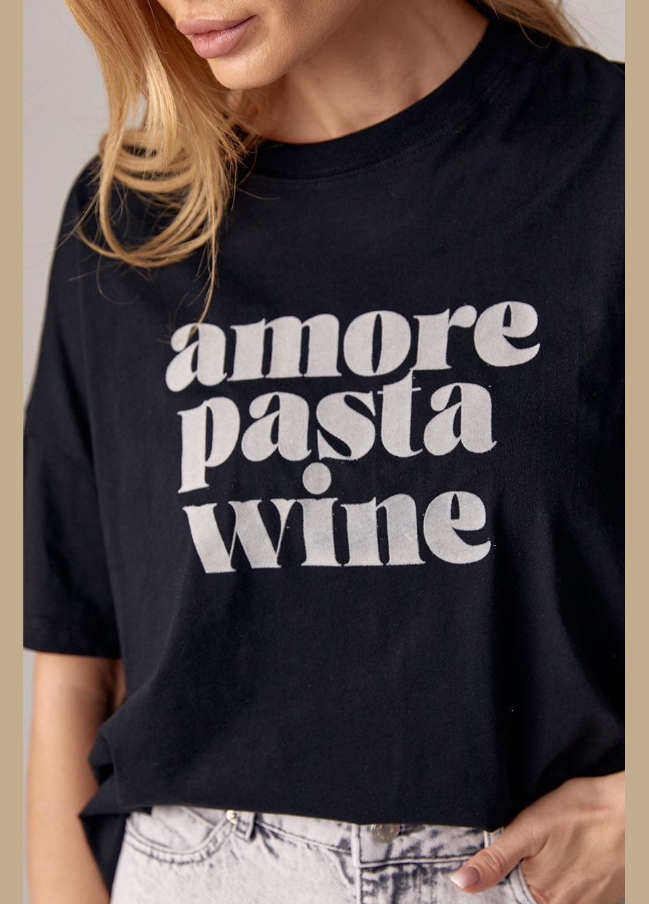 Черная летняя женская футболка oversize с надписью amore pasta wine - черный Lurex