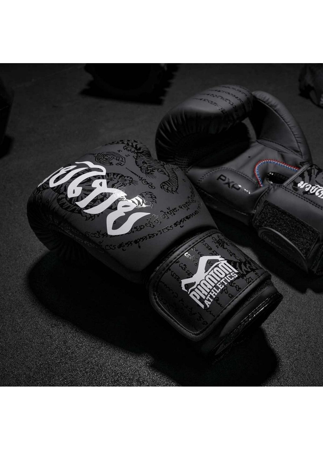 Боксерские перчатки Muay Thai Phantom (279321574)