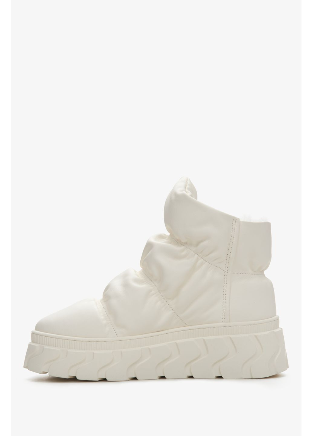 Уггі, колір молочний Estro (350920231)