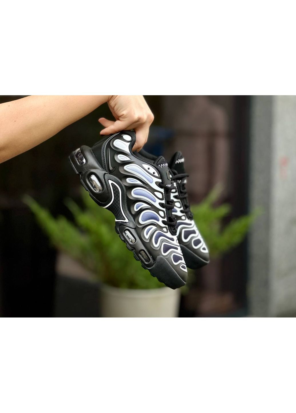 Чорні Осінні кросівки чоловічі nike air max tn plus drift black white найк аір макс тн плюс No Brand