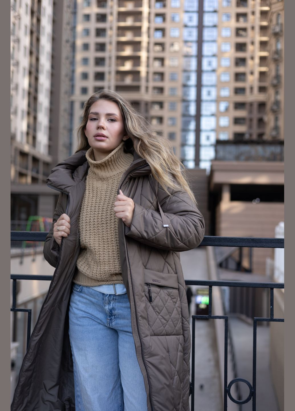 Оливковое зимнее Женское зимнее длинное пальто больших размеров 502852 Delfy