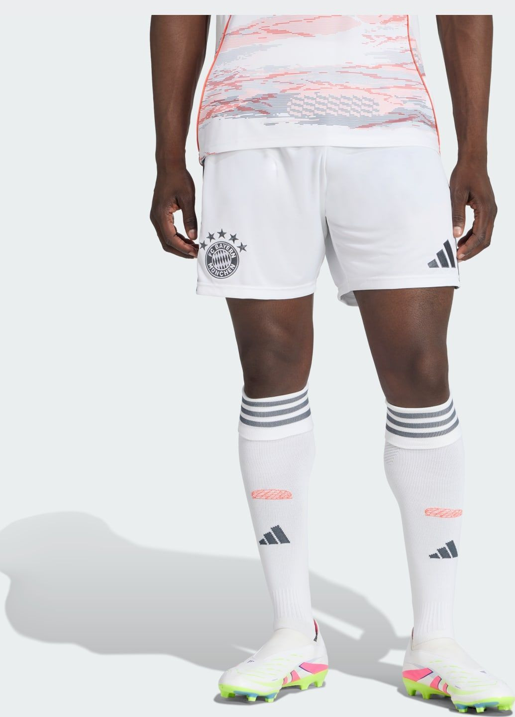 Выездные шорты FC Bayern 25/26 Away adidas (362575892)