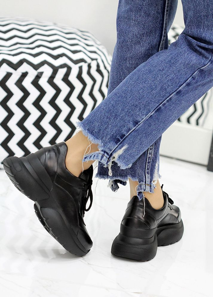 Жіночі кросівки з натуральної шкіри (хутро) чорного кольору 35834 No Brand чорні зими (367164584)