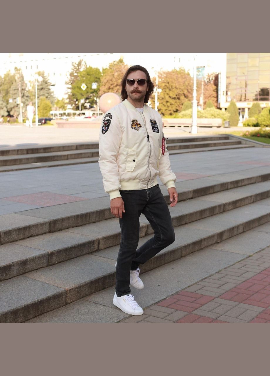 Молочная демисезонная бомбер ma-1 с нашивками 831 Olymp 21-BM-001/Н-WH