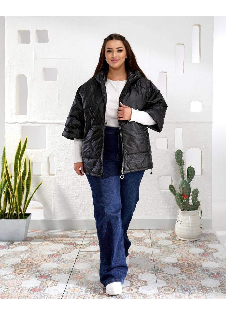 Чорна демісезонна жіноча куртка чорна демісезонна батал oversize з капюшоном та рукавом 3/4 Bonita Куртка