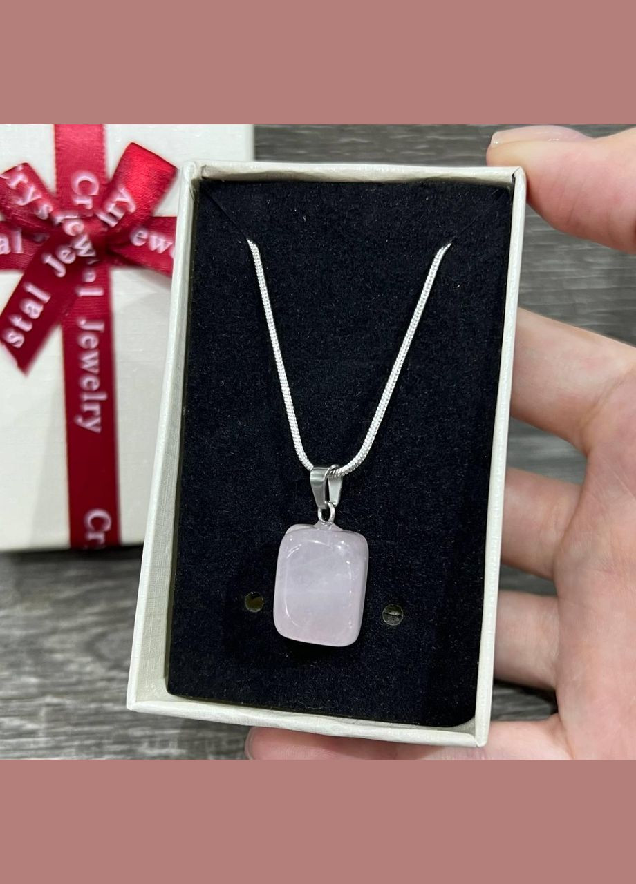 Підвіска з натуральним каменем Рожевий кварц - кулон в формі "міні блок" на ланцюжку срібло в подарунковій коробочці No Brand (331291730)