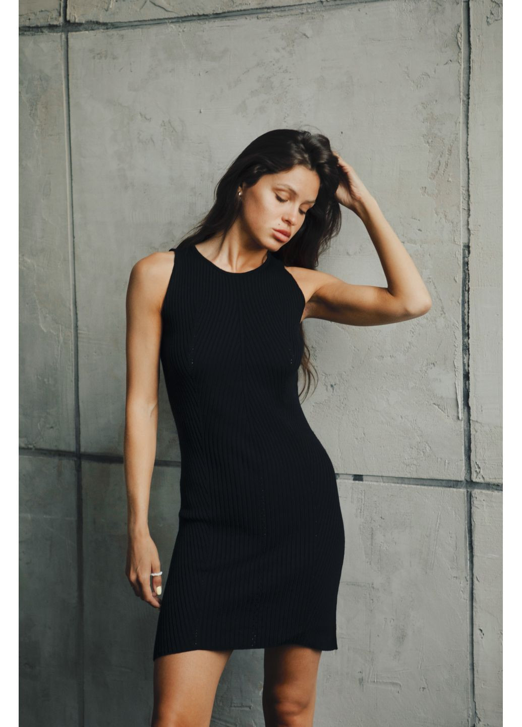 Чорна сукня «крапля» Merge