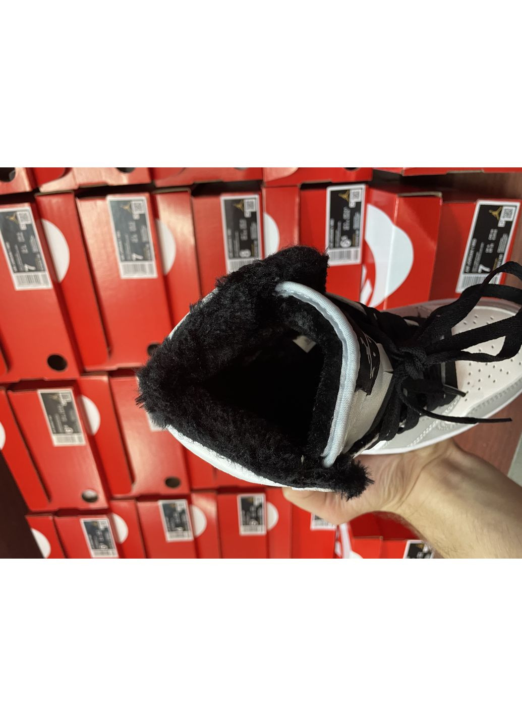 Серые демисезонные кроссовки мужские nike air jordan 1 mid grey winter найк аир джордан No Brand