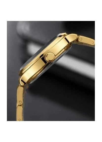 Женские наручные часы 9095 Gold Black с металлическим браслетом, кварцевые Curren (400924535)