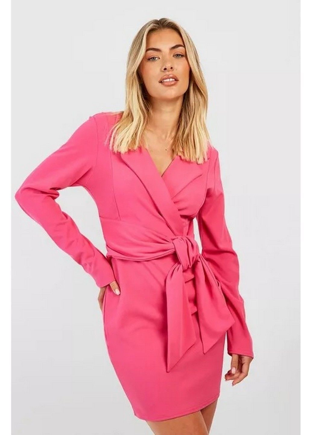 Темно-розовое кэжуал платье Boohoo однотонное