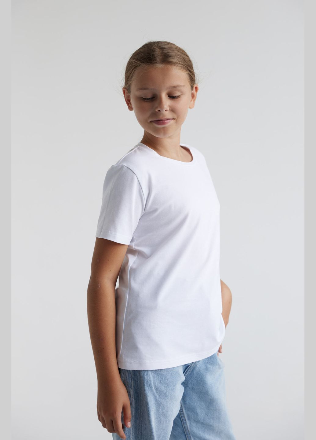 Белая летняя футболка bebi Garne
