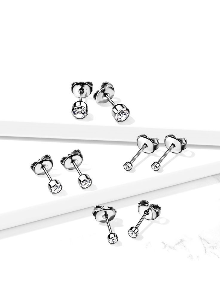 Титановые серьги-гвоздики (пусеты) T23ER02-03-C с фианитом (3 мм), серебристого цвета Spikes (333698100)