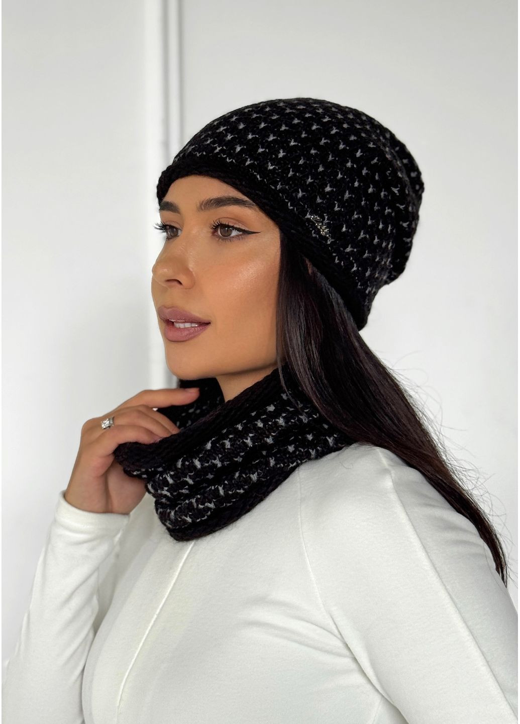 Вязаный комплект для женщин с шапкой и снудом INNOE Комплект шапка та бафф (366062860)