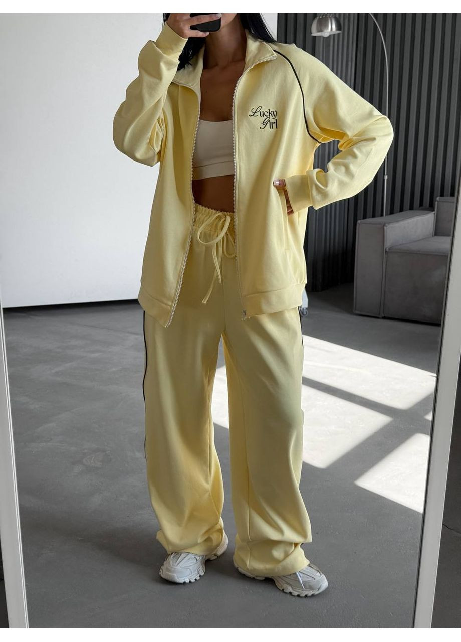 Жіночий костюм вільного крою Avanti (354225612)