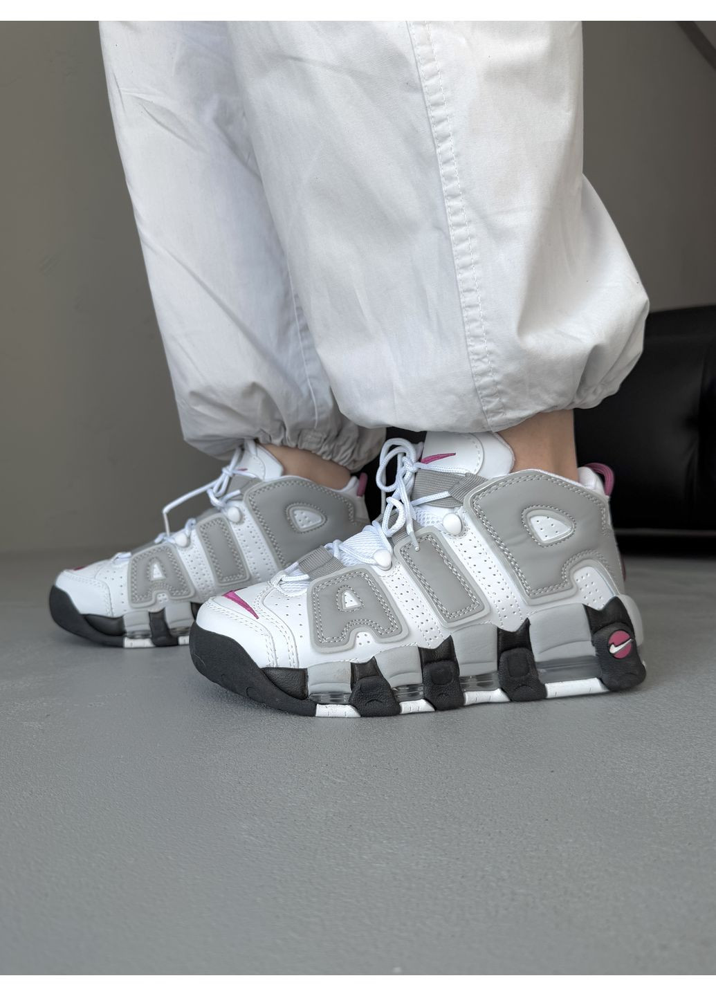 Белые летние кроссовки nike air more uptempo 96 white/gray найк аир мор уптемпо No Brand