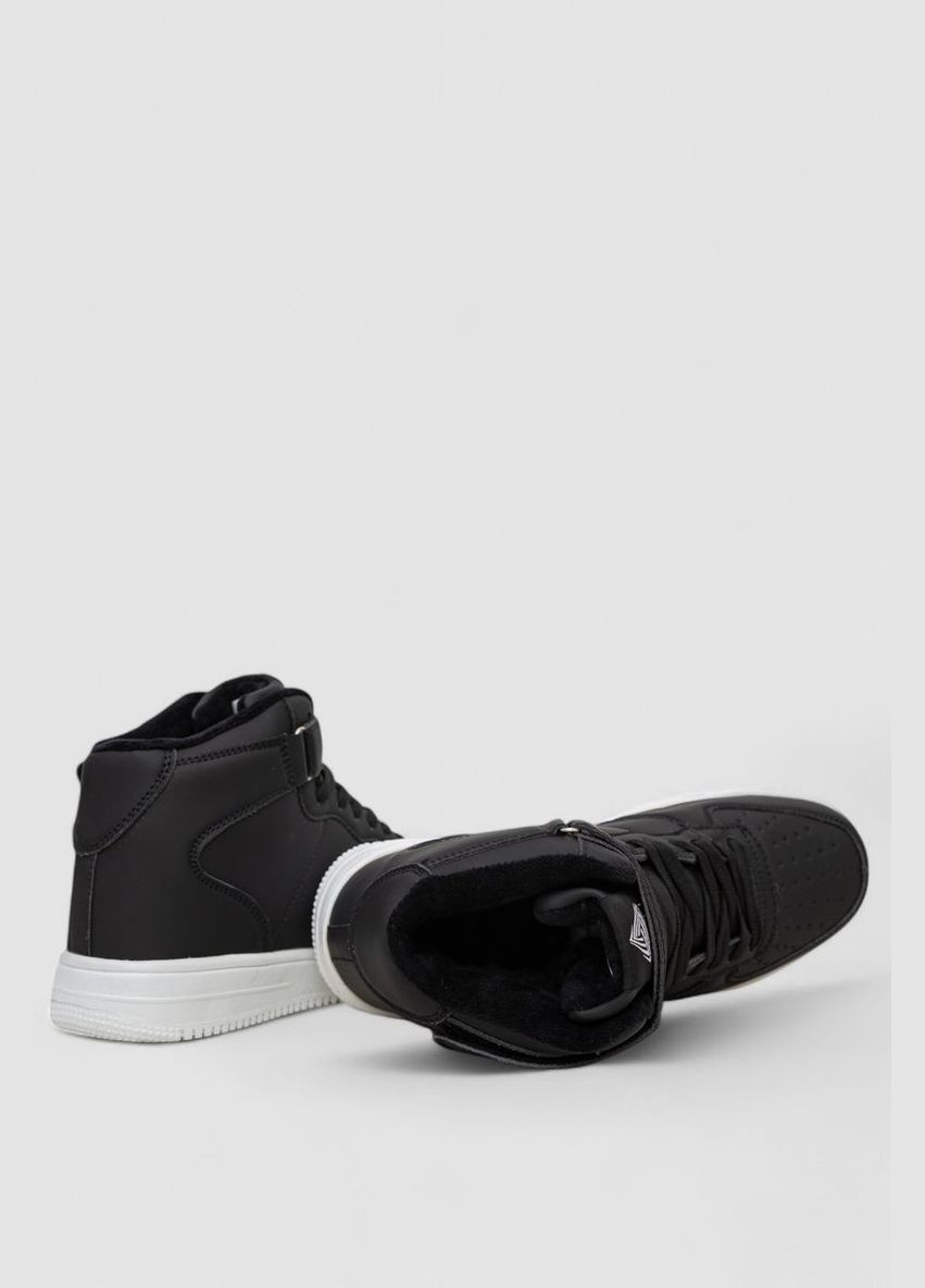 Чорно-білі Зимовий кросівки чоловічі зимові на хутрі Paliament 248RH1020