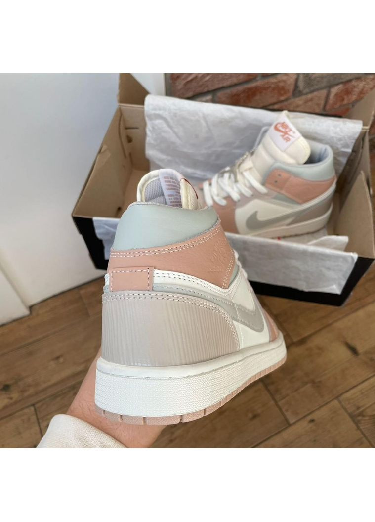 Бежеві Осінні кросівки чоловічі nike air jordan 1 high retro beige найк аір джордан No Brand