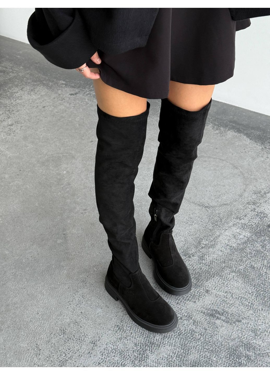 Черные осенние ботфорты зимние No Brand