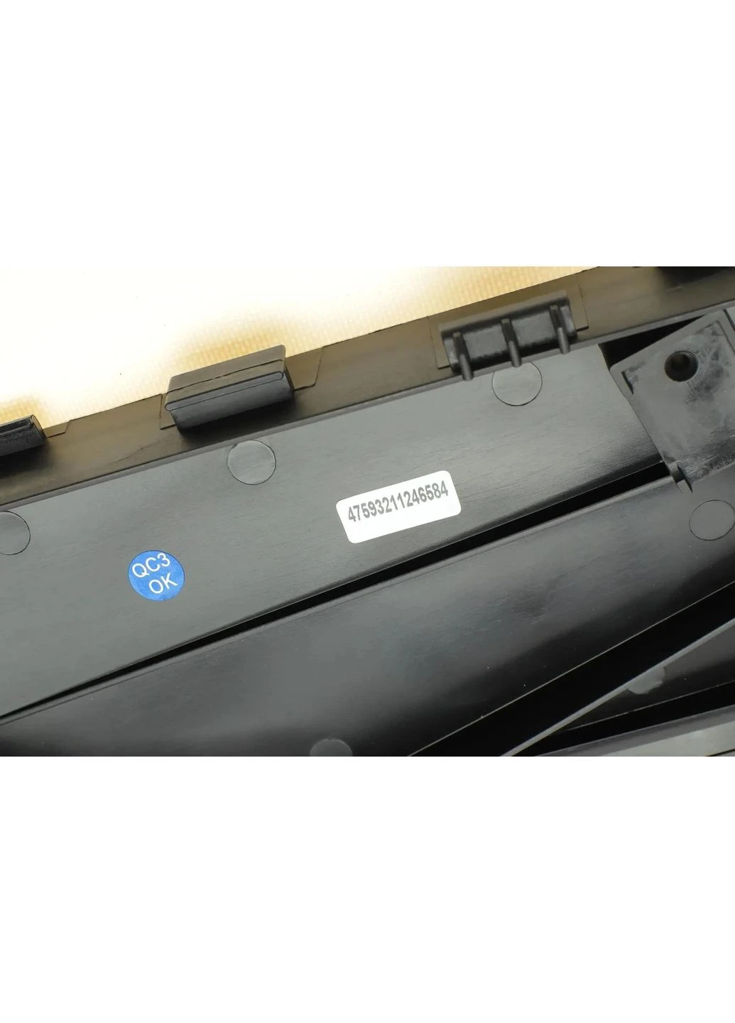 Вентилятор радіатора Ford Mondeo 2.0/2.2TDCi 07-15 (з дифузором) 47593 UA63 No Brand (354757208)